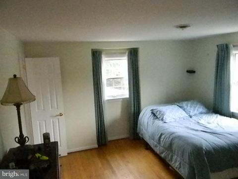 363 Dutch Ship Ct, Pasadena, MD 21122 photo 8