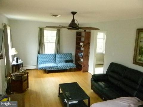 363 Dutch Ship Ct, Pasadena, MD 21122 photo 4