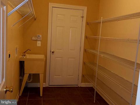 18483 Quantico Gateway Dr, Triangle, VA 22172 photo 9
