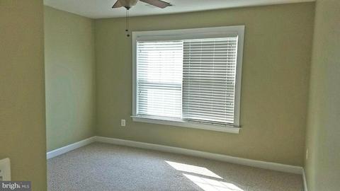 18483 Quantico Gateway Dr, Triangle, VA 22172 photo 16