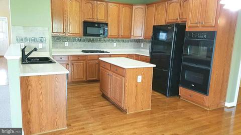 18483 Quantico Gateway Dr, Triangle, VA 22172 photo 6