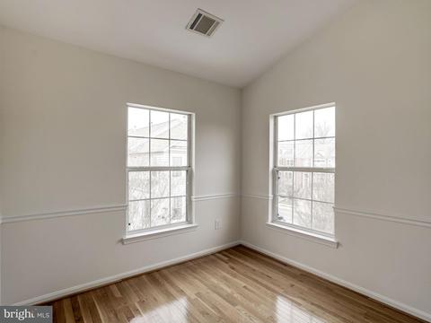 12007 Edgemere Cir, Reston, VA 20190 photo 12