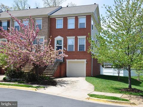 12007 Edgemere Cir, Reston, VA 20190 photo 1