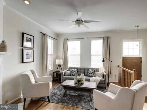 12007 Edgemere Cir, Reston, VA 20190 photo 2