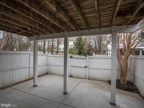 12007 Edgemere Cir, Reston, VA 20190 photo 17
