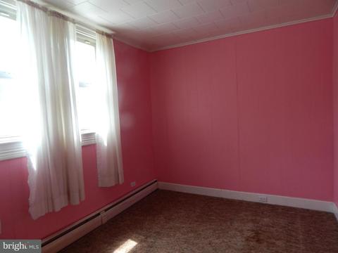 80 Main St E, Lonaconing, MD 21539 photo 16