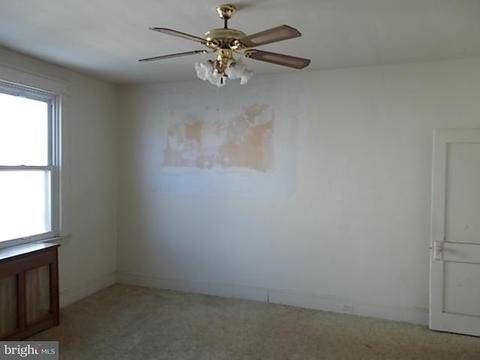 3105 Weaver Ave, Baltimore, MD 21214 photo 4