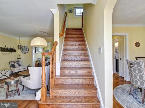 305 E Franklin Ave, Silver Spring, MD 20901 photo 3