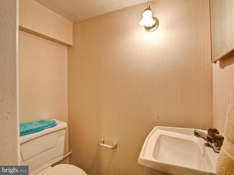 305 E Franklin Ave, Silver Spring, MD 20901 photo 26