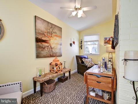 305 E Franklin Ave, Silver Spring, MD 20901 photo 9