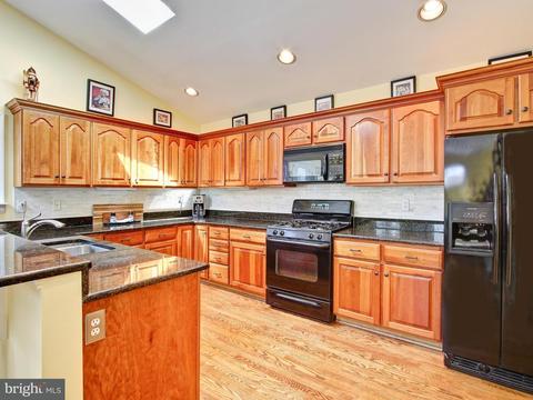 305 E Franklin Ave, Silver Spring, MD 20901 photo 16