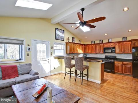 305 E Franklin Ave, Silver Spring, MD 20901 photo 13