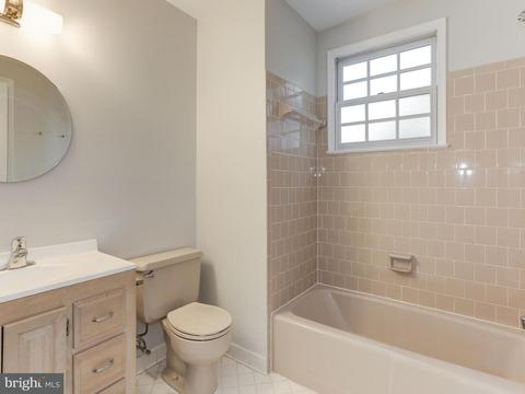 12004 Canter Ln, Reston, VA 20191 photo 24