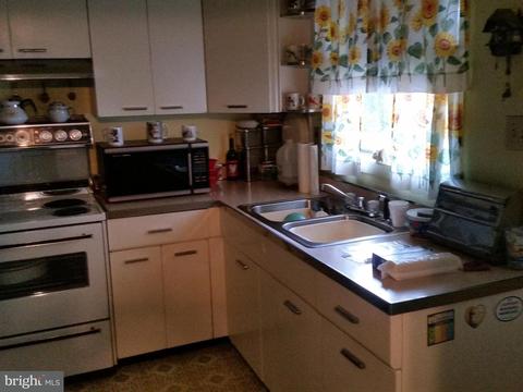 5167 Mountain Rd, Pasadena, MD 21122 photo 13