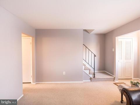 686 Shore Dr, Joppa, MD 21085 photo 6