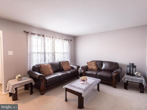 686 Shore Dr, Joppa, MD 21085 photo 5