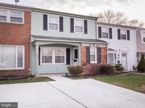 686 Shore Dr, Joppa, MD 21085 photo 1