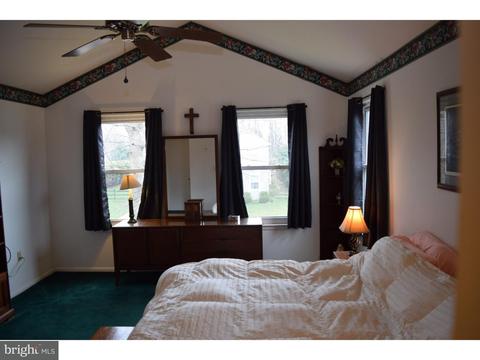450 Granger Dr, Bear, DE 19701 photo 13