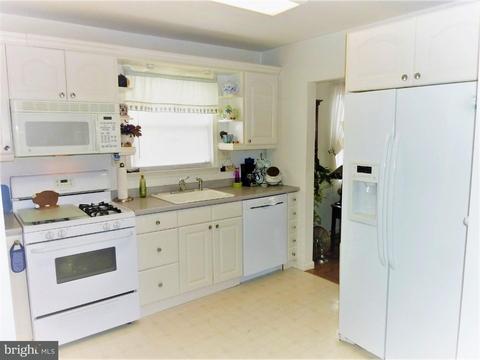 416 E Linwood Ave, Maple Shade, NJ 08052 photo 6