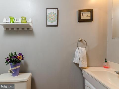 876 Lichtenthal St, Delran, NJ 08075 photo 19