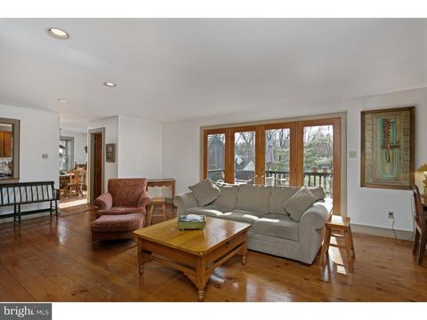 408 E Main St, Moorestown, NJ 08057 photo 6