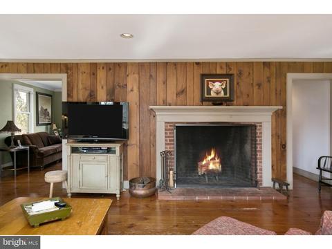 408 E Main St, Moorestown, NJ 08057 photo 7