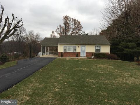 4504 Maple Grove Rd, Hampstead, MD 21074 photo 2