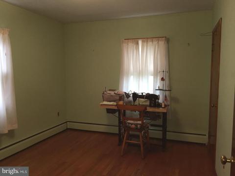 4504 Maple Grove Rd, Hampstead, MD 21074 photo 12
