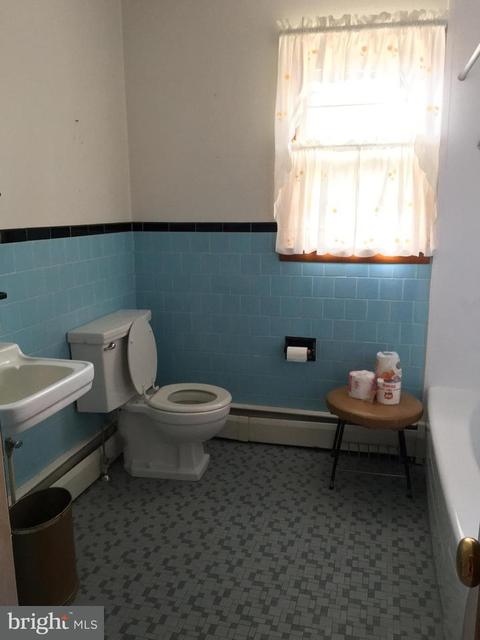 4504 Maple Grove Rd, Hampstead, MD 21074 photo 11