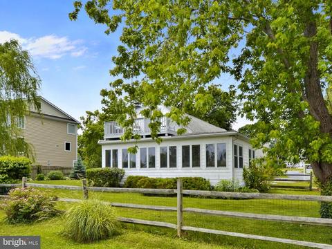 957 Arundel Ave, Edgewater, MD 21037 photo 1