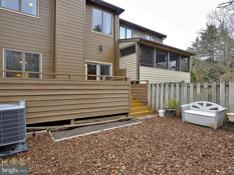 9403 Clocktower Ln, Columbia, MD 21046 photo 18