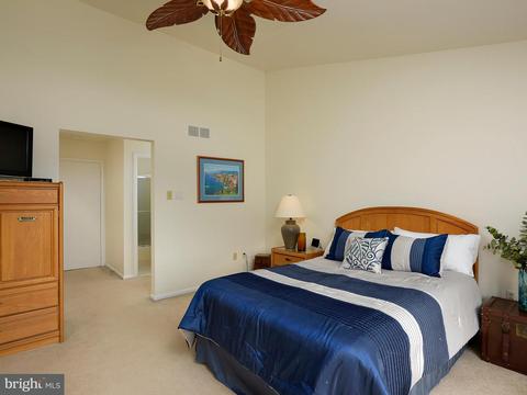 9403 Clocktower Ln, Columbia, MD 21046 photo 12