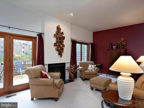 9403 Clocktower Ln, Columbia, MD 21046 photo 6