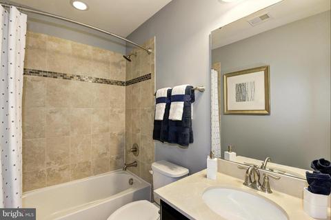 410 Corniche Ct, Westminster, MD 21158 photo 6