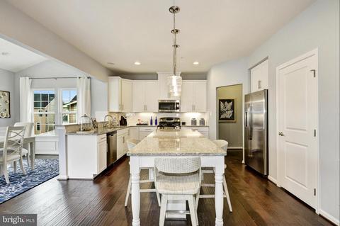 410 Corniche Ct, Westminster, MD 21158 photo 12