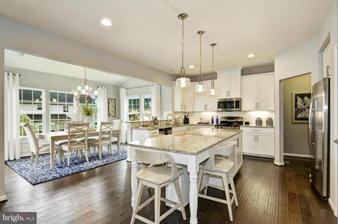 410 Corniche Ct, Westminster, MD 21158 photo 10