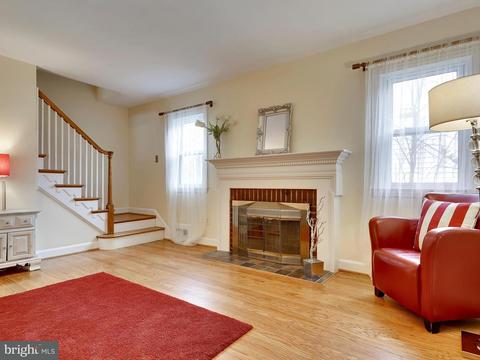 10402 Amherst Ave, Silver Spring, MD 20902 photo 3