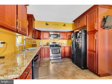 8 Walter Dr, Williamstown, NJ 08094 photo 10