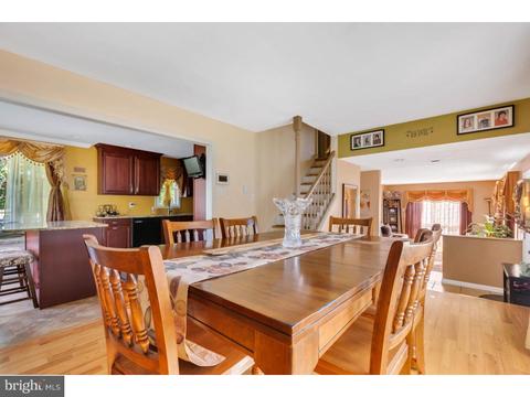 8 Walter Dr, Williamstown, NJ 08094 photo 8