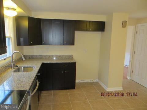 5230 Windmill Ln, Columbia, MD 21044 photo 12