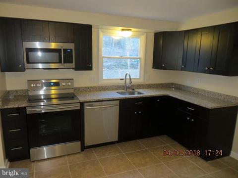 5230 Windmill Ln, Columbia, MD 21044 photo 6