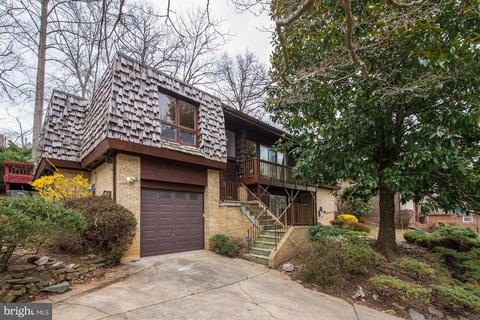 8161 E Beach Dr NW, Washington, DC 20012 photo 1