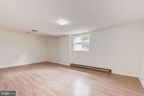 8161 E Beach Dr NW, Washington, DC 20012 photo 25