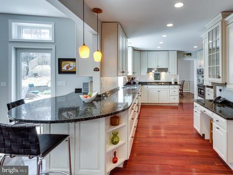 1219 Old Stable Rd, Mclean, VA 22102 photo 7