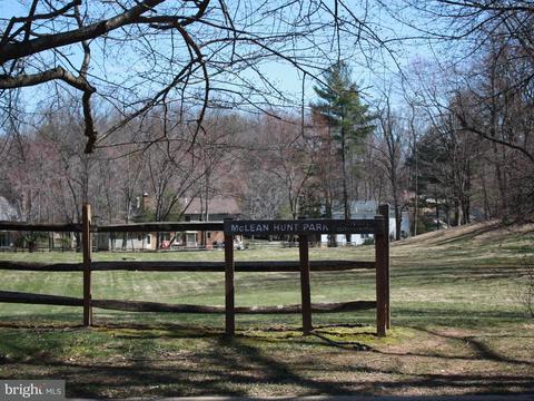 1219 Old Stable Rd, Mclean, VA 22102 photo 28