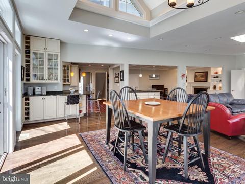 1219 Old Stable Rd, Mclean, VA 22102 photo 10