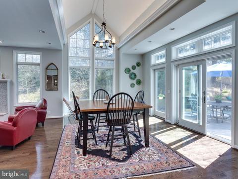1219 Old Stable Rd, Mclean, VA 22102 photo 8