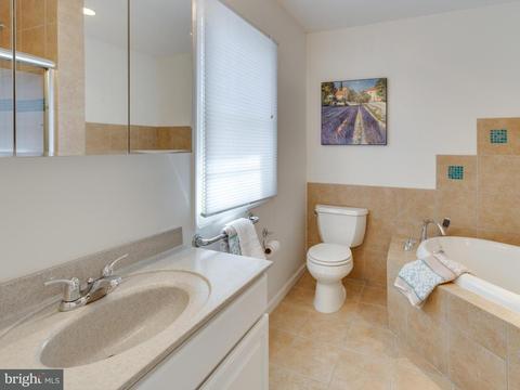 1219 Old Stable Rd, Mclean, VA 22102 photo 17