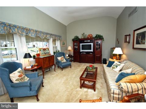 32 Exeter Rd, East Windsor Twp, NJ 08520 photo 3
