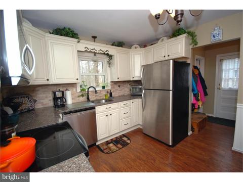 32 Exeter Rd, East Windsor Twp, NJ 08520 photo 5